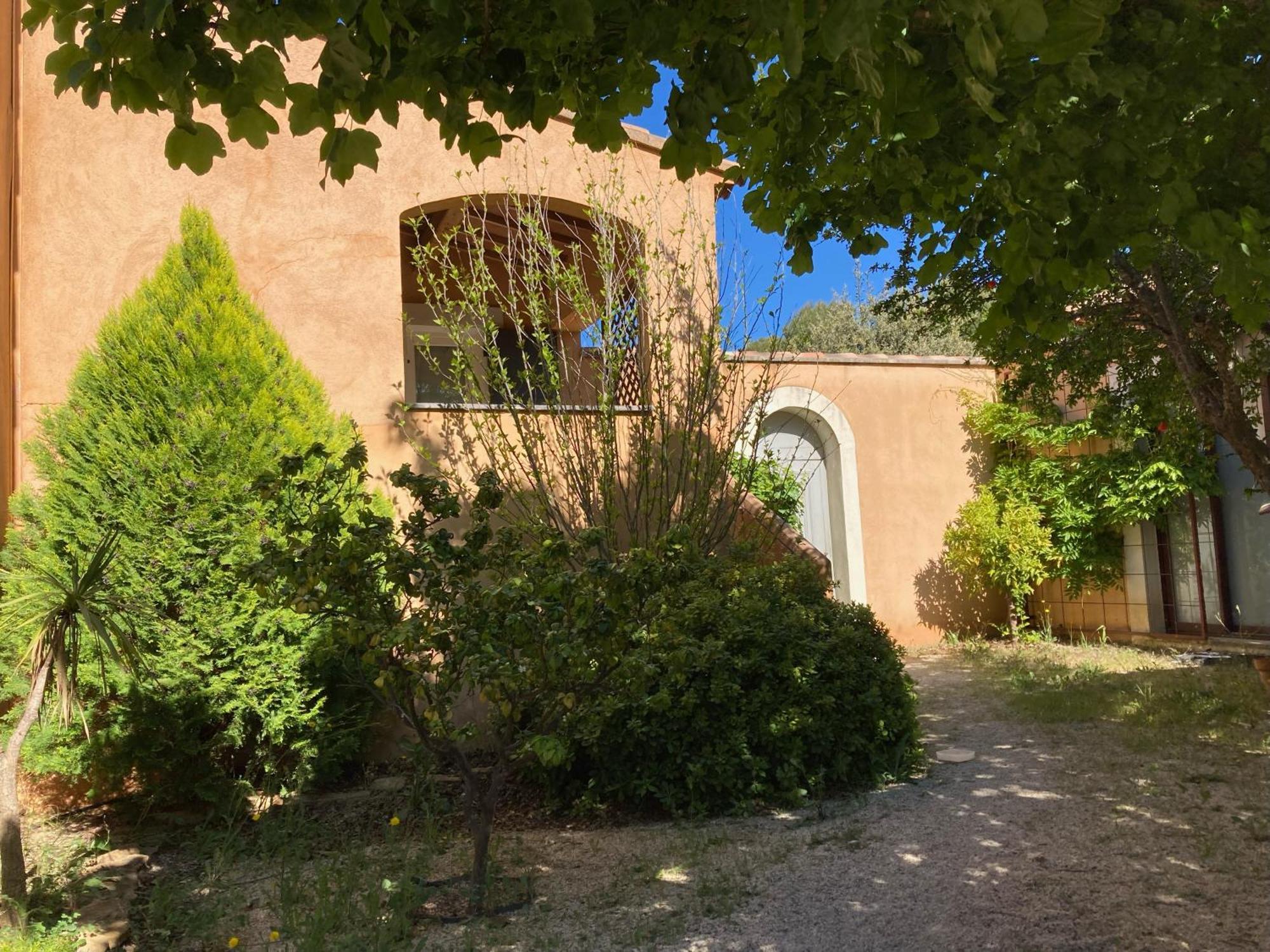 Le Patio Apartman Laouque Kültér fotó